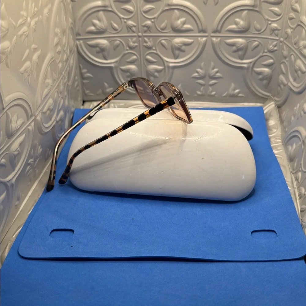 Tortoise‎ Shell Rectangular Glasses